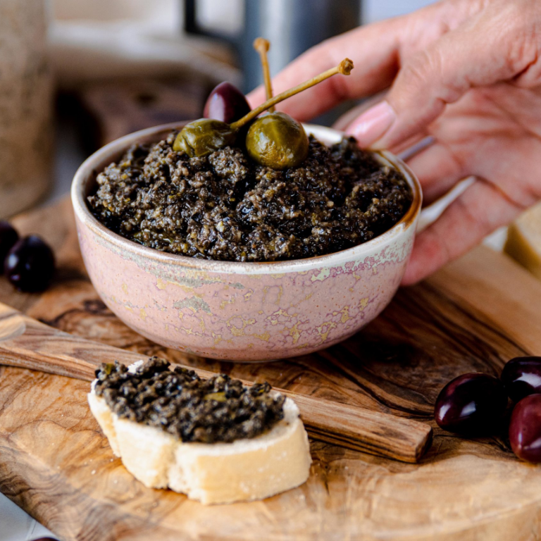 Yakelos Make your own tapenade